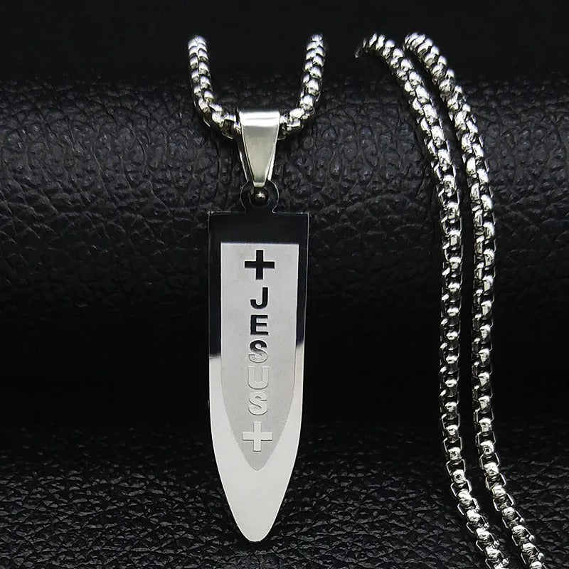 collier tendance jesus argent